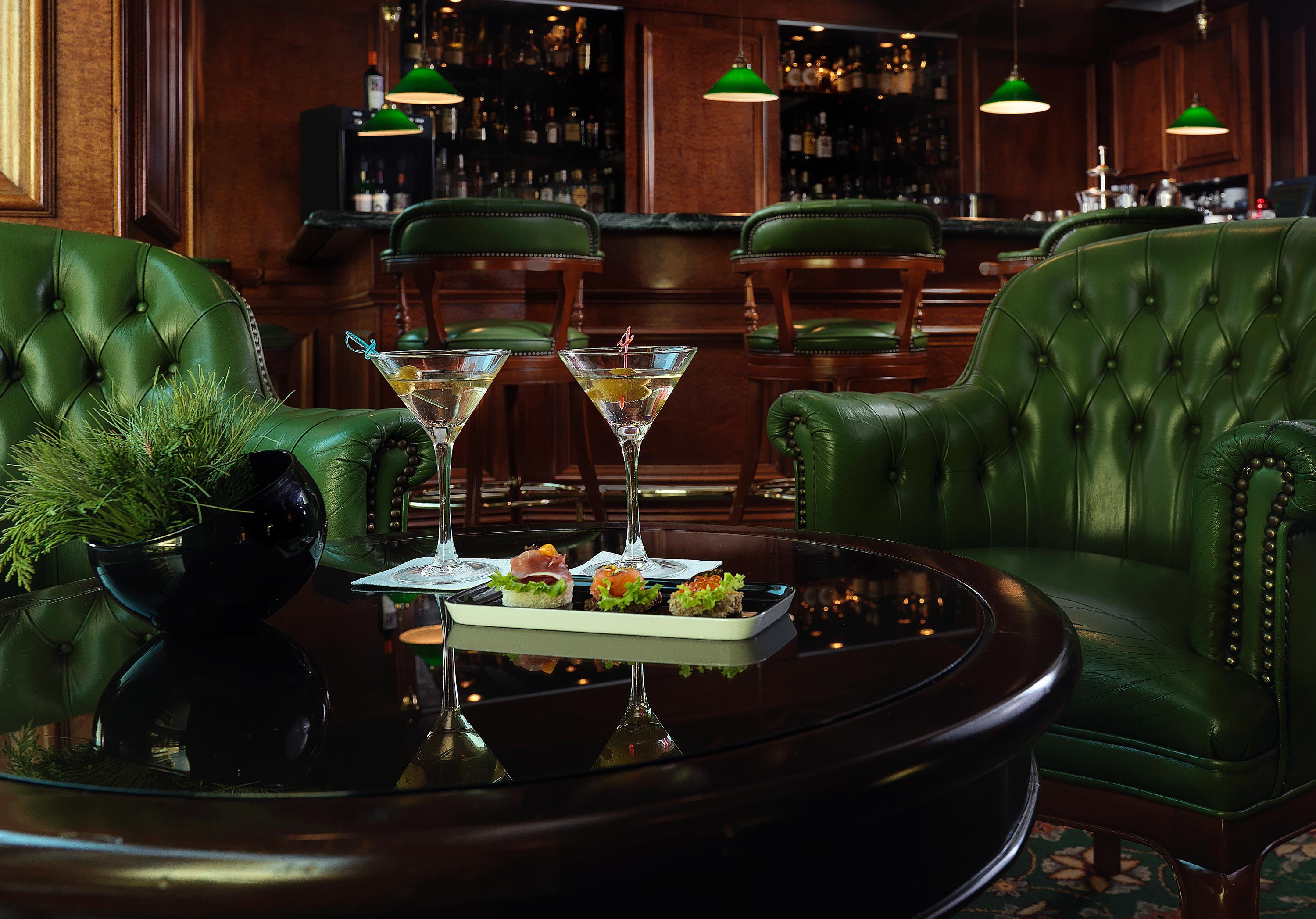 Njv Athens Plaza Hotel Restoran gambar The bar at the St. Regis